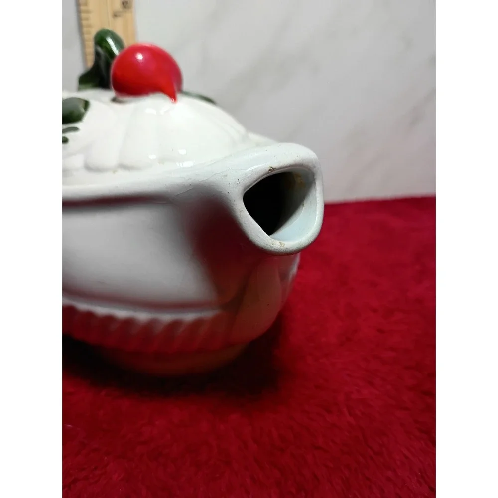Vintage Ceramic Gravy Boat with Lid Vegetable Harvest Corn Carrot Radish White